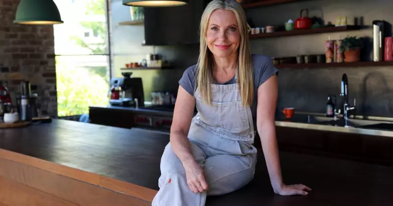 Asbestos Alert: Renovation Queen Warns of Hidden Dangers in Homes