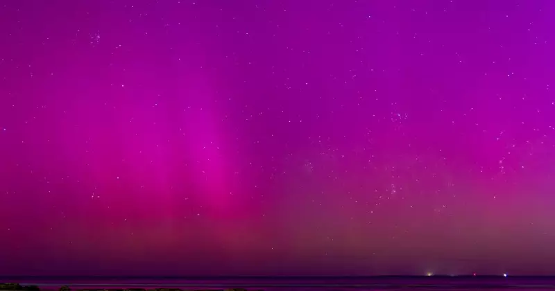 Aurora Australis Dazzles Illawarra Skies Creating 'Core Memories'