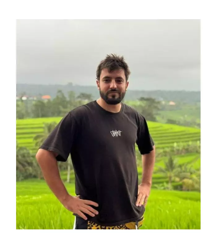 Bali's Deadly Secret: The Shocking Methanol Danger Lurking in Tourist Cocktails