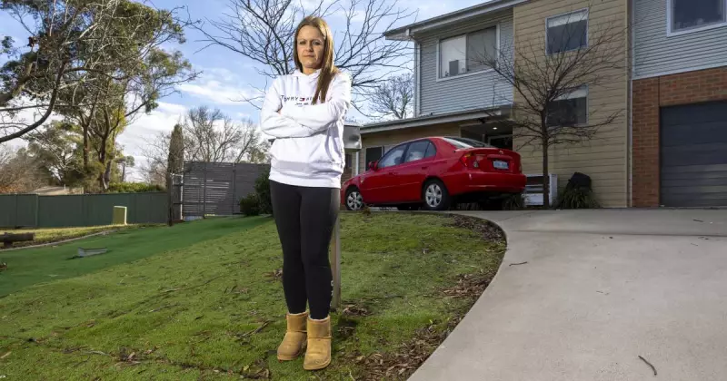 Black mould plagues ACT public housing as maintenance system fails tenants