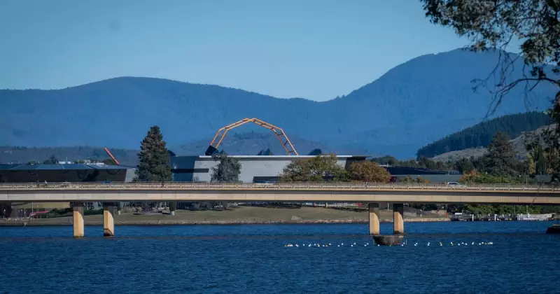Commonwealth Ave Bridge Closure: Year-Long Disruption for Canberra