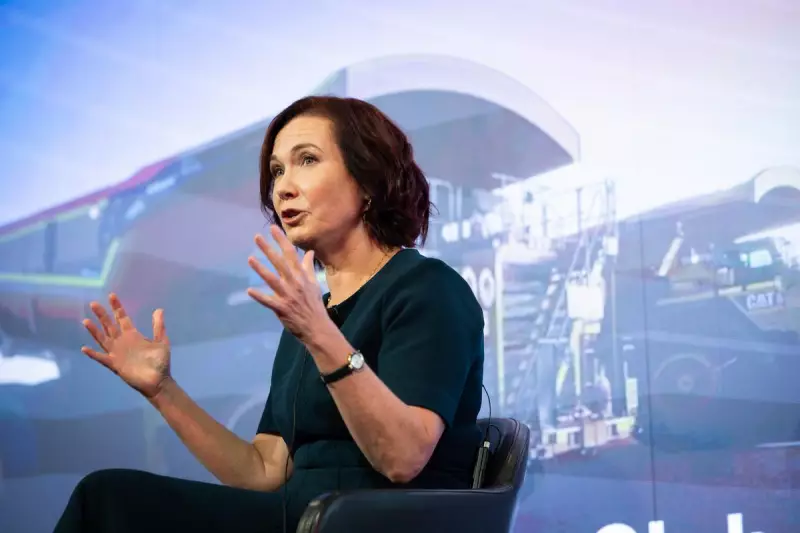 Greens Senator Mocks Mining Lobby Over Environmental Law Demands