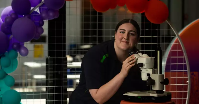 Hunter Students Experience a Day in the Life of a Medical Researcher at HMRI