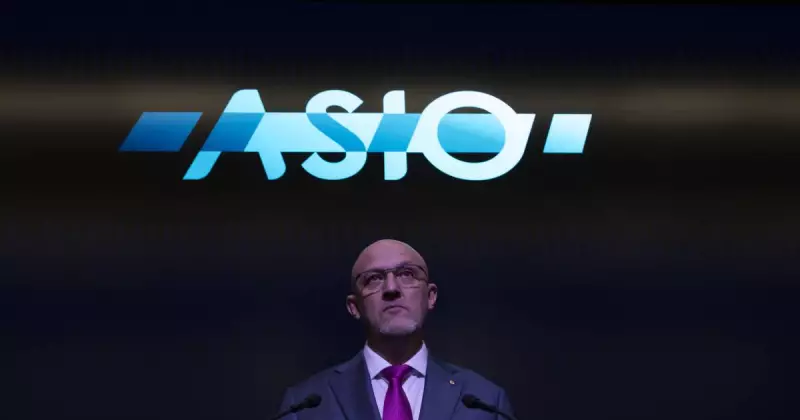 Kremlin Cash Funds Pro-Russian Trolls to Hijack Australian Immigration Debate