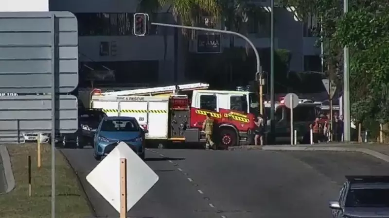 Perth Traffic Chaos: Vehicle Rollover & Tree Collapse Cause Major Delays