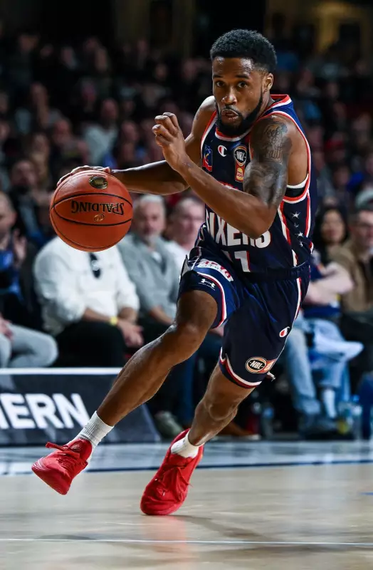 Perth Wildcats Defeat Adelaide 36ers 94-87 in Cotton's Return