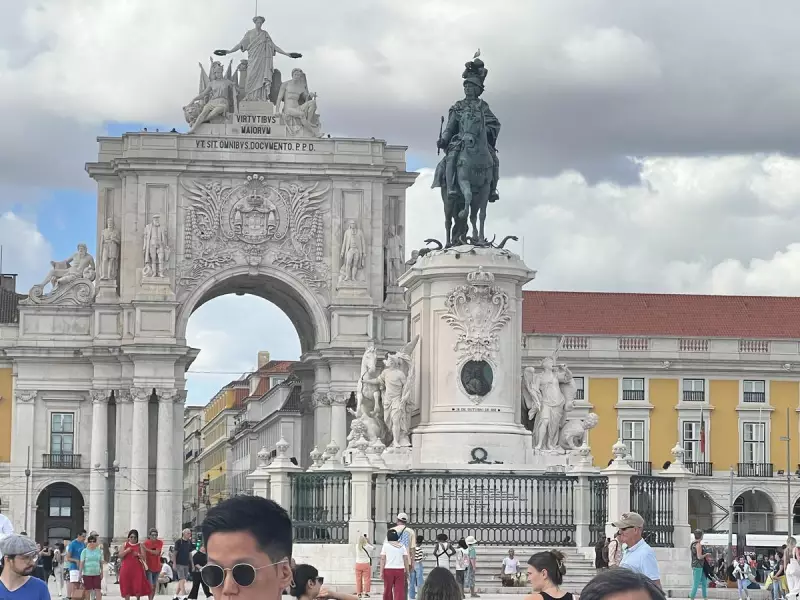 Why Taking a Millennial to Portugal Transforms Your Travel Experience