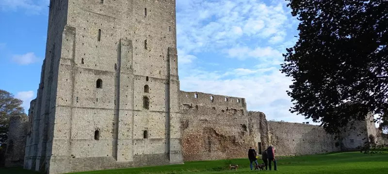 Discover Bishop's Waltham: A 7km Walk Through Geological Wonders & Saxon History