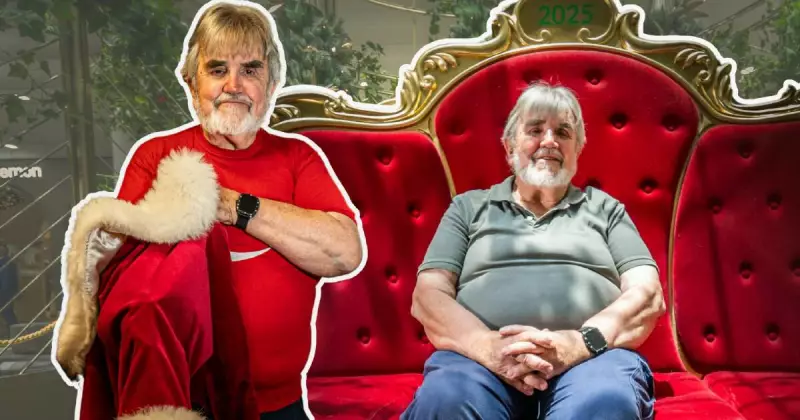 From CEO to Santa: Canberra retiree's festive career change warms hearts