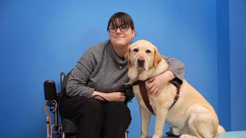 Geelong community rallies to raise $7000 for disability advocate's new wheelchair