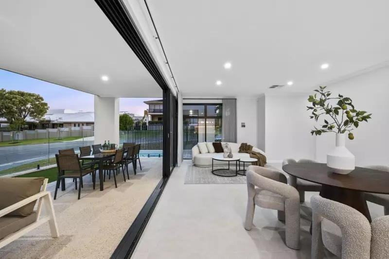 Mount Pleasant Luxury Home Unveils Sweeping River Views & Elevated Lifestyle