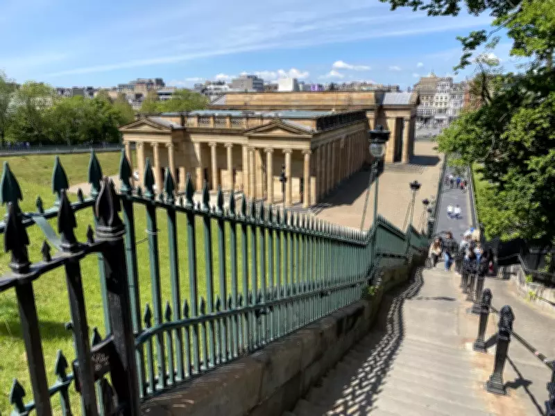 A Perfect Spring Morning in Edinburgh: A First-Timer's Guide to the Scottish Capital