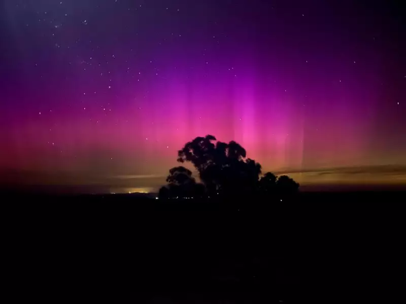 Aurora Australis Dazzles Great Southern with Rare Colourful Display