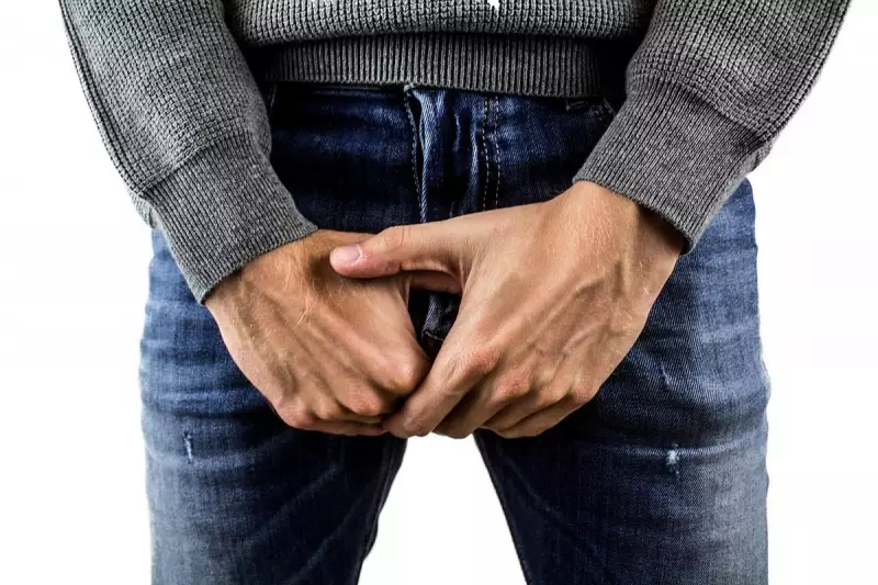 Australian Study Links Penis Size to Attractiveness and Combat Skills