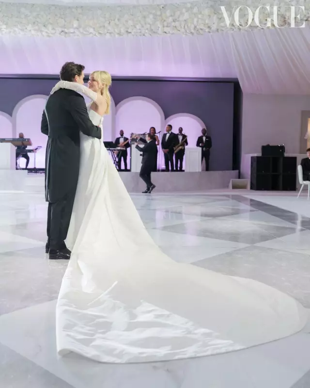 Brooklyn Beckham's Bombshell: Claims Victoria Sabotaged Wedding Dance