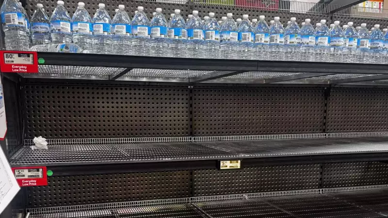 Cairns Divided as Cyclone Threat Sparks Panic Buying and Local Nonchalance