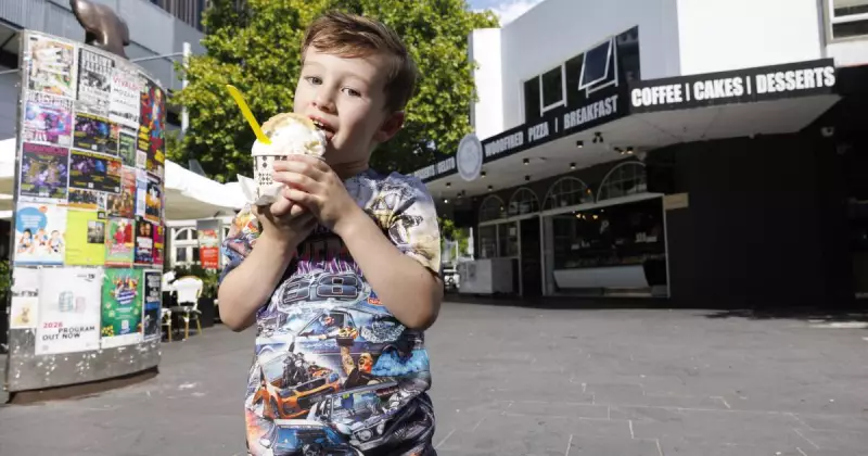 Canberra Swelters Through 42-Degree Heatwave as Residents Seek Creative Cooling Solutions