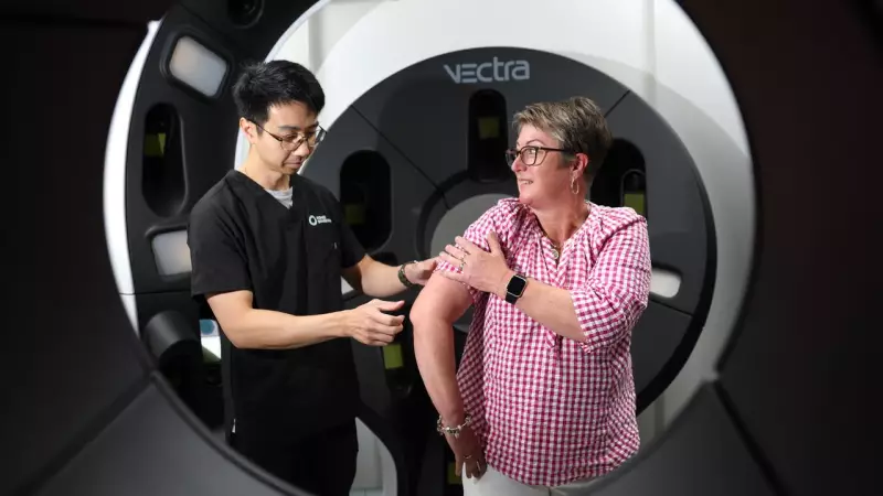 Colac mum's third melanoma detected by new 3D body mapping tech