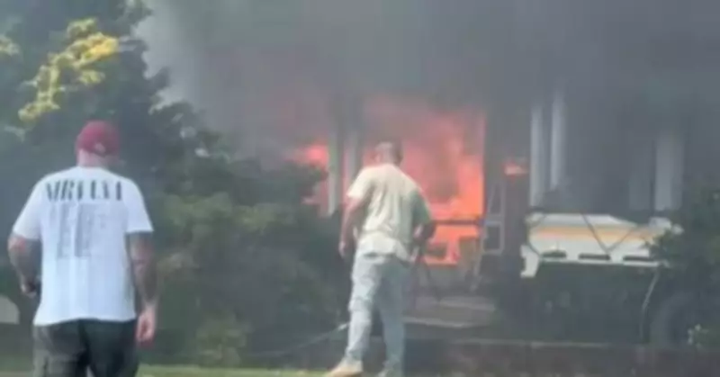 Garden Hose Heroes Battle Gwynneville Blaze Before Firefighters Arrive