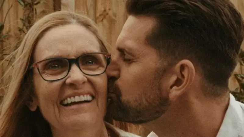 Geelong man's 58km run honours mother's life lost to early-onset dementia