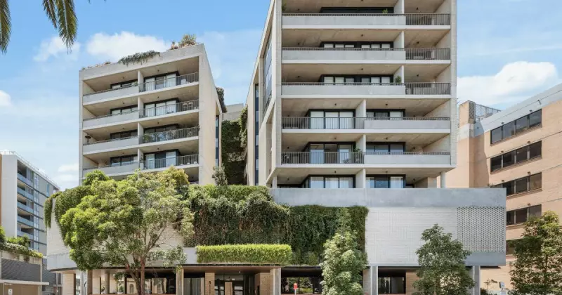 Newcastle Sub Penthouse: Harbour Views Meet Inner-City Luxury Living