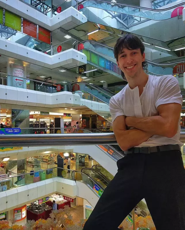 Perth Massage Therapist Admits Indecent Assault, Claims Imagined Relationship