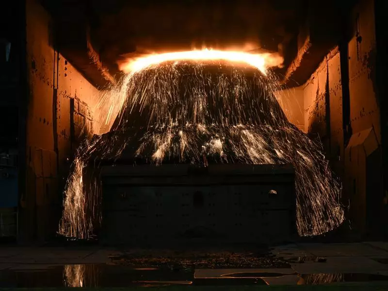 SGH and US Partner Launch $1.3 Billion Bid for BlueScope Steel