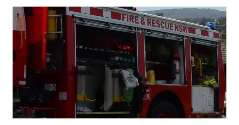 Six evacuated as kitchen fire erupts in Bar Beach apartment