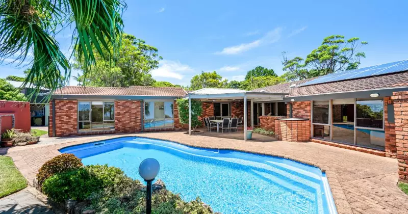 Spacious Redhead Family Home with Pool Near Beach Hits Market