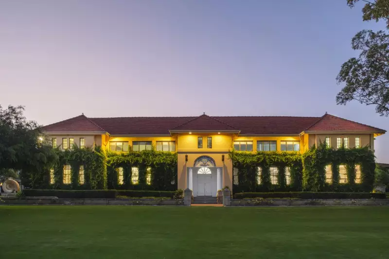 St Hilda's School Bans Student Photos on Social Media to Combat Deepfake Threats