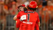 Teen prodigy Ollie Peake's last-ball six seals epic BBL win for Renegades