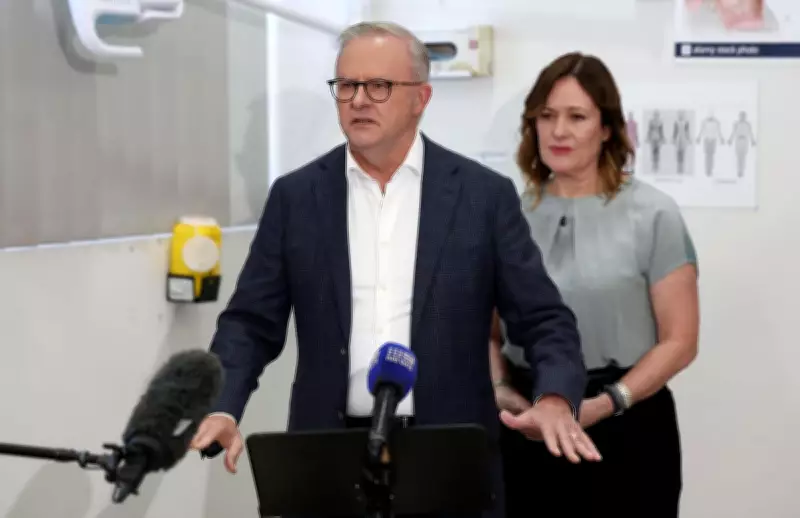 Премьер-министр Энтони Албанезе уклоняется от вопросов о налоге на прирост капитала во время визита в Перт