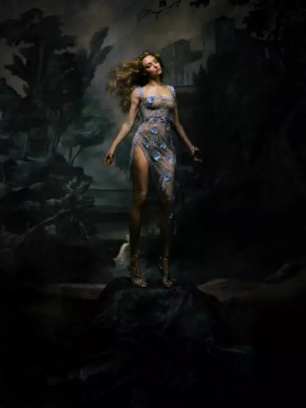 Amanda Seyfried Flaunts Ethereal Gown in Flaunt Magazine Ahead of New Film