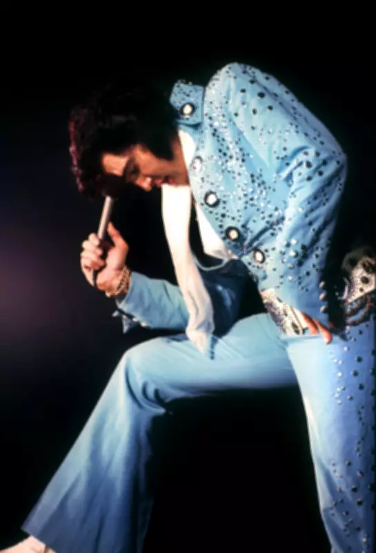 Baz Luhrmann's EPiC: Elvis Presley In Concert - A Masterpiece Review