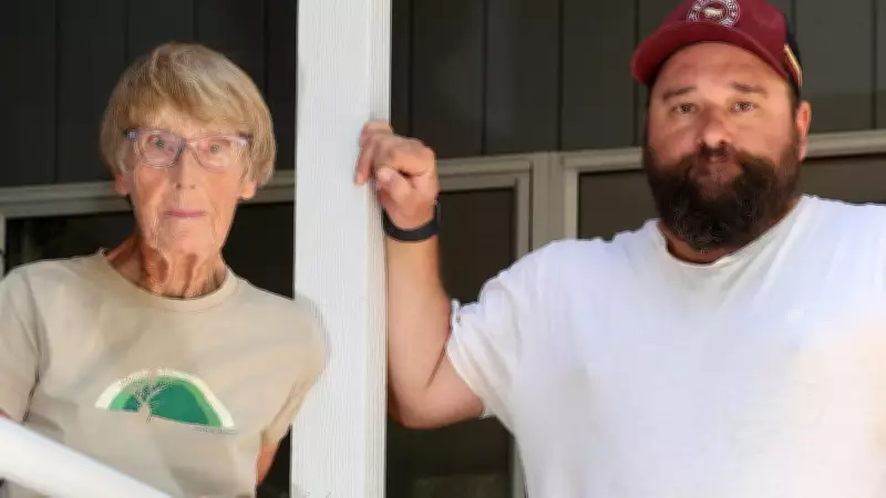 Great Ocean Road Insurance Crisis: Residents Drop Cover as Premiums Hit $17k