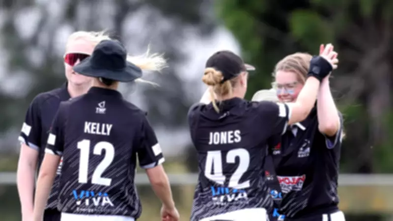 Isla Hannaphillips domina el cricket femenino senior con 21 wickets para North Geelong