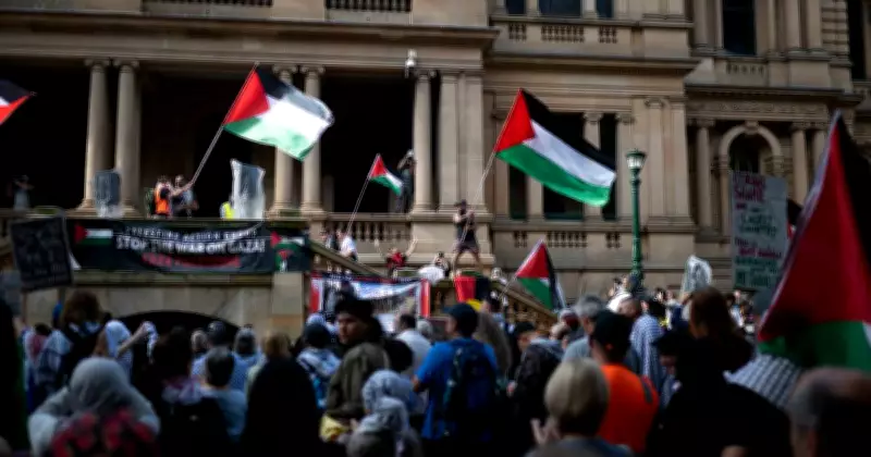 Israeli President Herzog Visits Australia to Console Bondi Massacre Victims