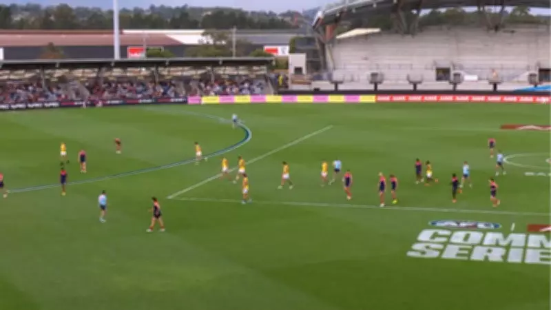 Lightning Halts Melbourne vs Richmond AFL Clash in Ballarat After Minutes