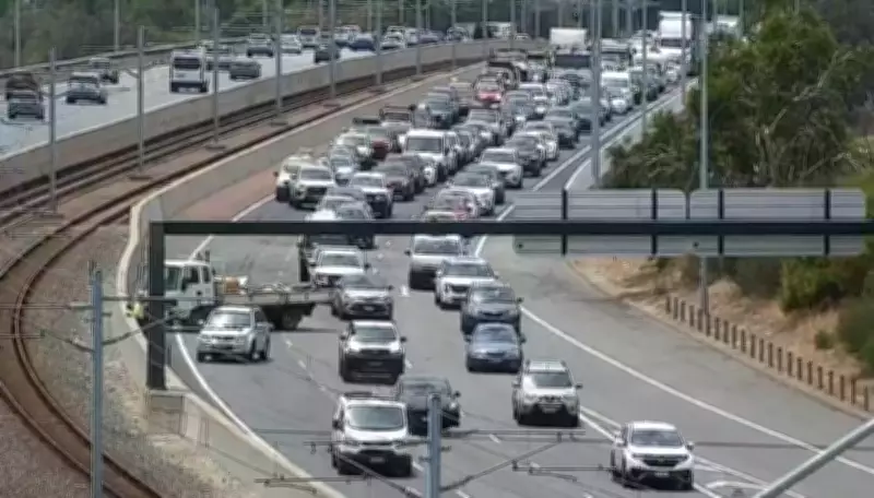 Major Traffic Delays on Kwinana Freeway After Truck-Car Collision in Mount Pleasant