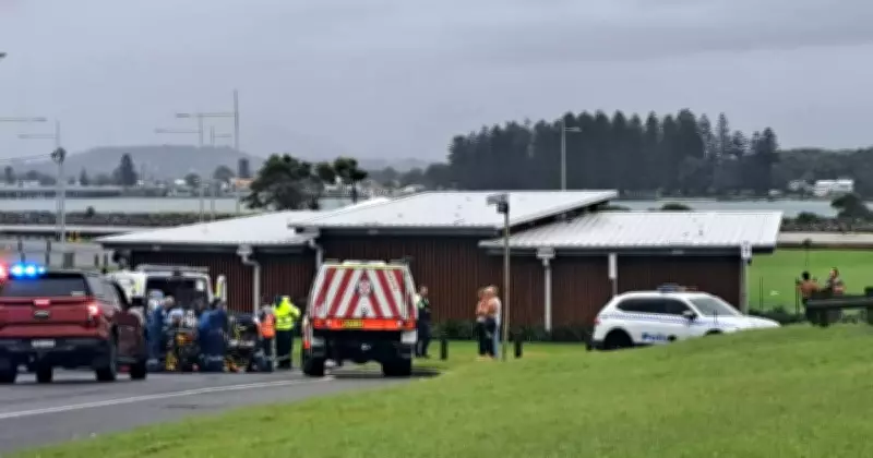 Man Airlifted with Severe Burns After Gas Cylinder Explosion at Lake Illawarra