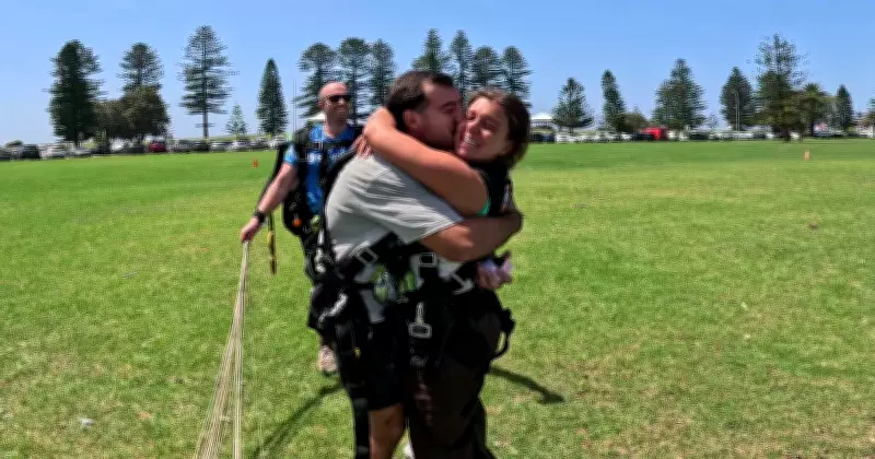 Skydiving Love Story: Juan and Maria's Proposal in Wollongong