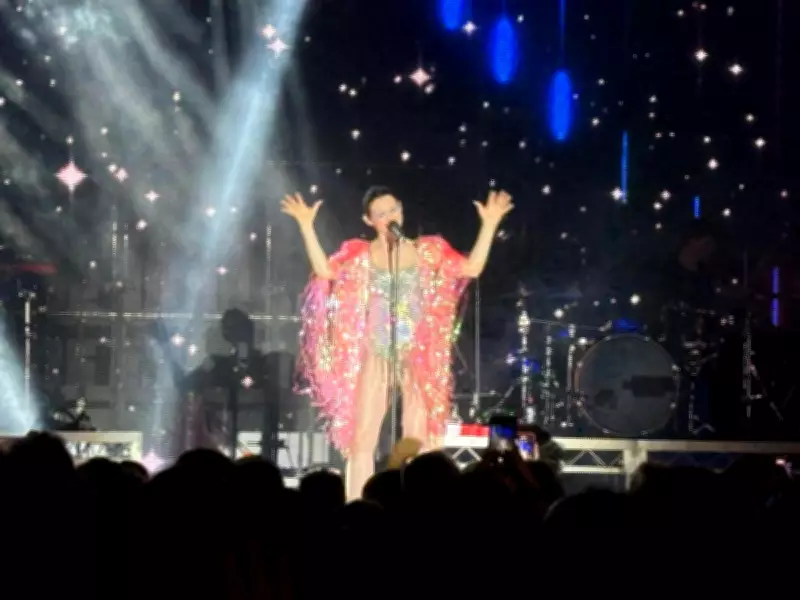 Sophie Ellis-Bextor brilla en Perth con una actuación disco inolvidable en Ice Cream Factory