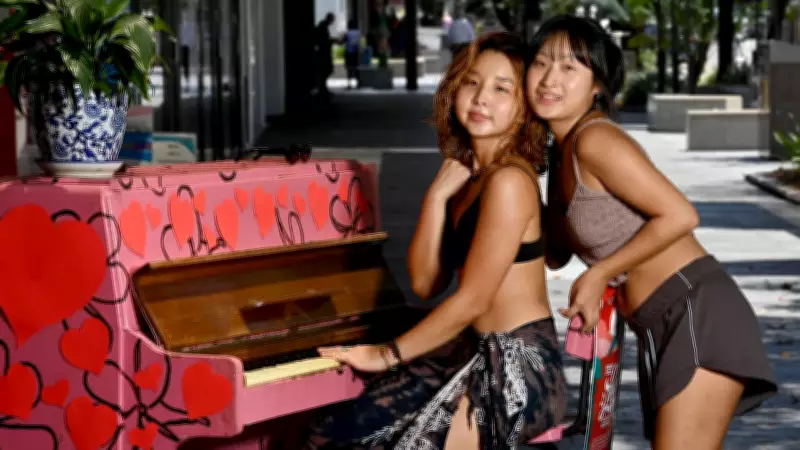 Street Piano in Townsville Unites Couple and Ignites CBD Love Campaign