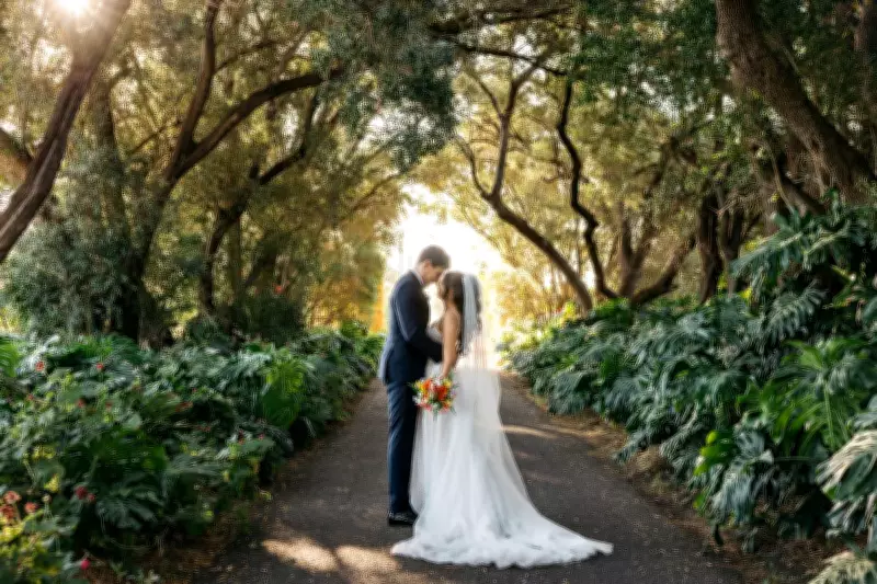 Sunshine and Kilts: Sophie and Jake's Swan Valley Wedding Unites Glasgow and Perth
