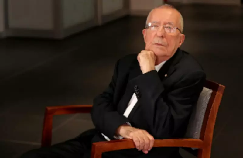 Western Australia Mourns Pioneering Neurosurgeon Professor Bryant Stokes at 89