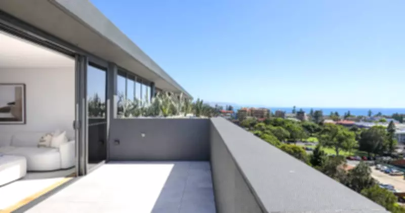 Wollongong Penthouse Offers Luxury Living with Breathtaking Coastal Views
