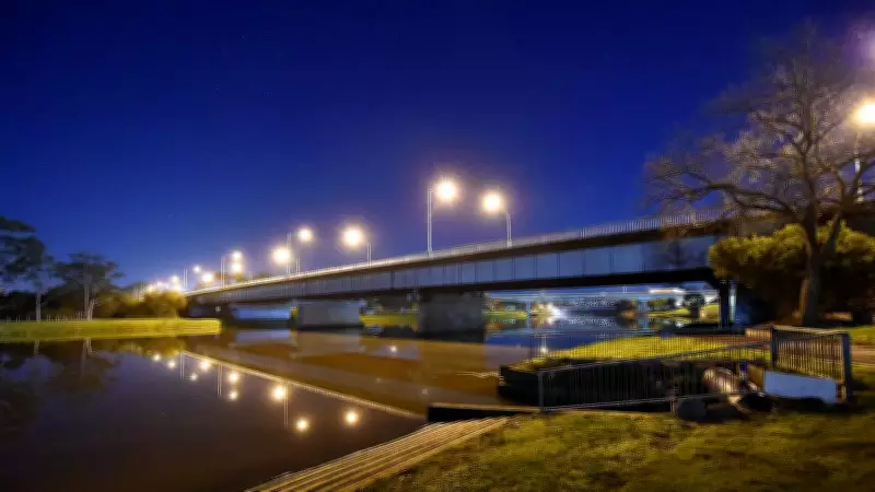 Woman Rescued from Barwon River by SES Boat Crews at Belmont