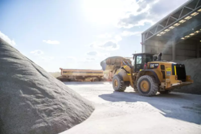 Zimbabwe's Lithium Export Ban Boosts WA Miners Including PLS, MinRes, and IGO