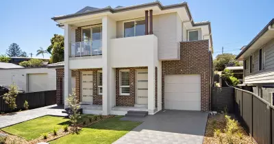 New Waterfront Home Offers Unbeatable Lifestyle for Aquatic Enthusiasts