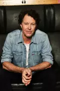Bernard Fanning Reflects on Tea & Sympathy Legacy and Upcoming Perth Tour